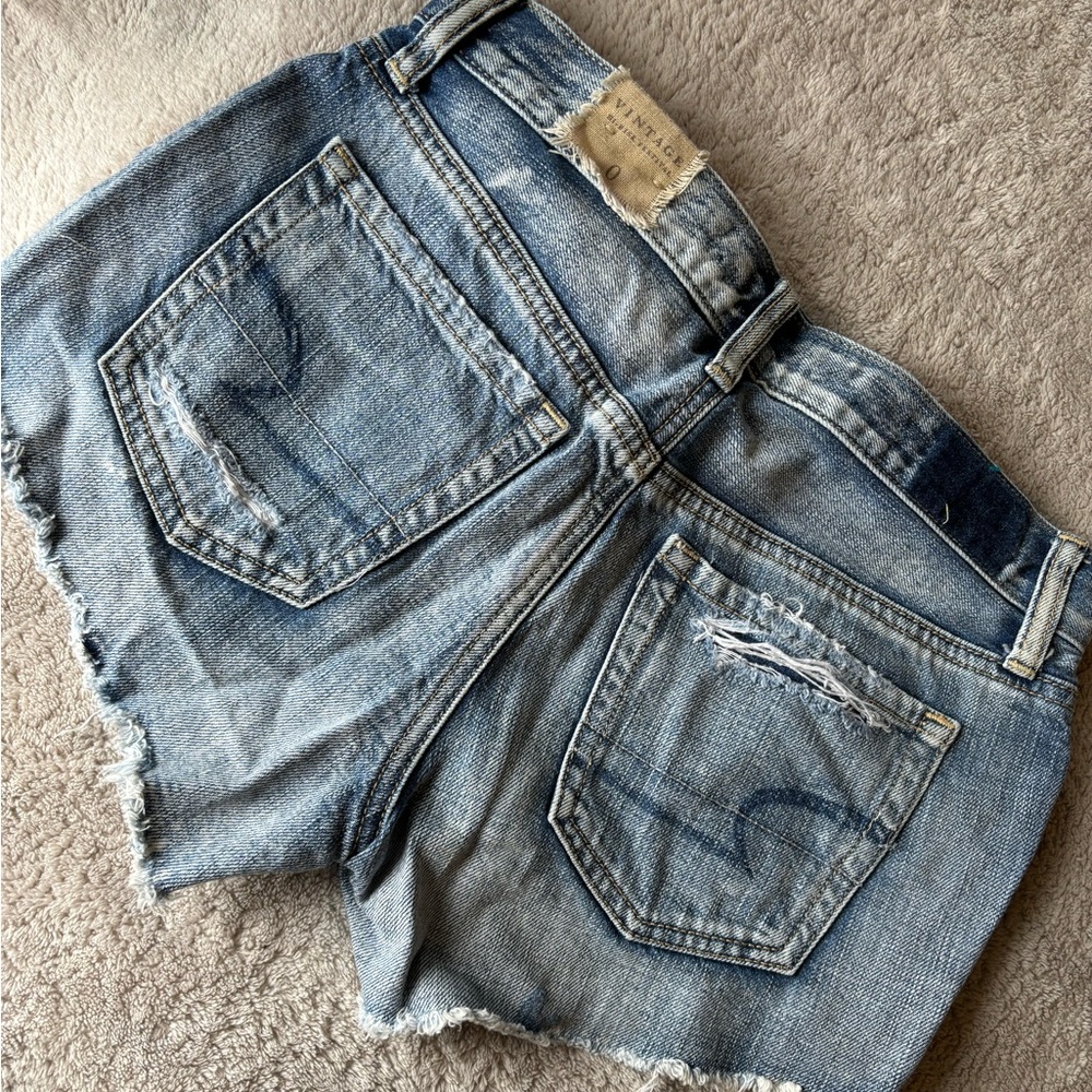 American Eagle high waisted ripped denim shorts